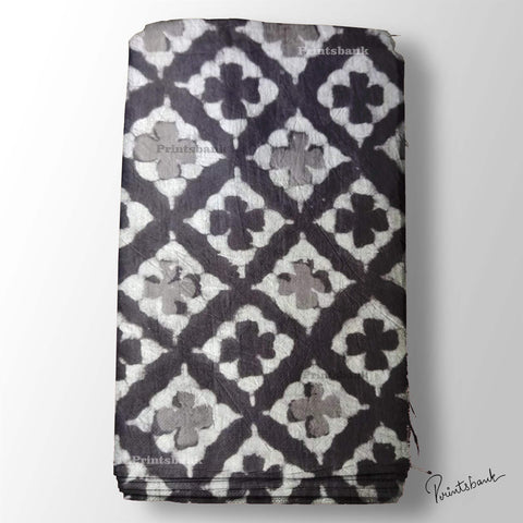 Trending Batik Print Fabric Trending Batik Print Fabric